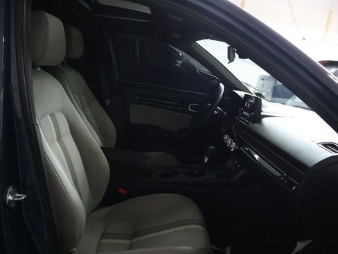 Used 2025 Honda Civic Sport Touring image 10