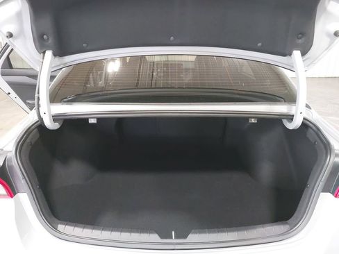 Used 2022 Kia K5 GT-Line FWD image 12