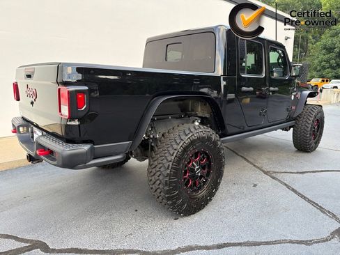 Certified 2023 Jeep Gladiator Rubicon w/ Cold Weather Group AWD/4WD image 11