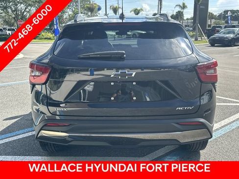 Used 2024 Chevrolet Trax ACTIV w/ Driver Confidence Package FWD image 4