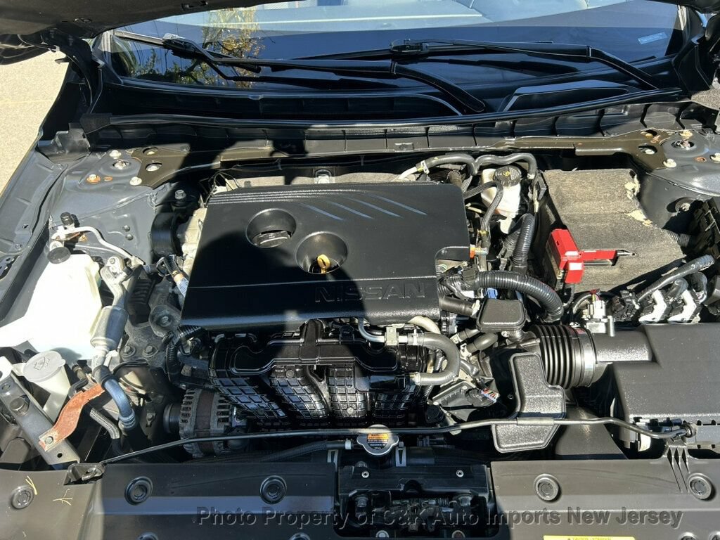 Used 2020 Nissan Altima 2.5 SR AWD/4WD image 37