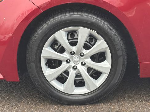 Certified 2024 Toyota Corolla LE image 23