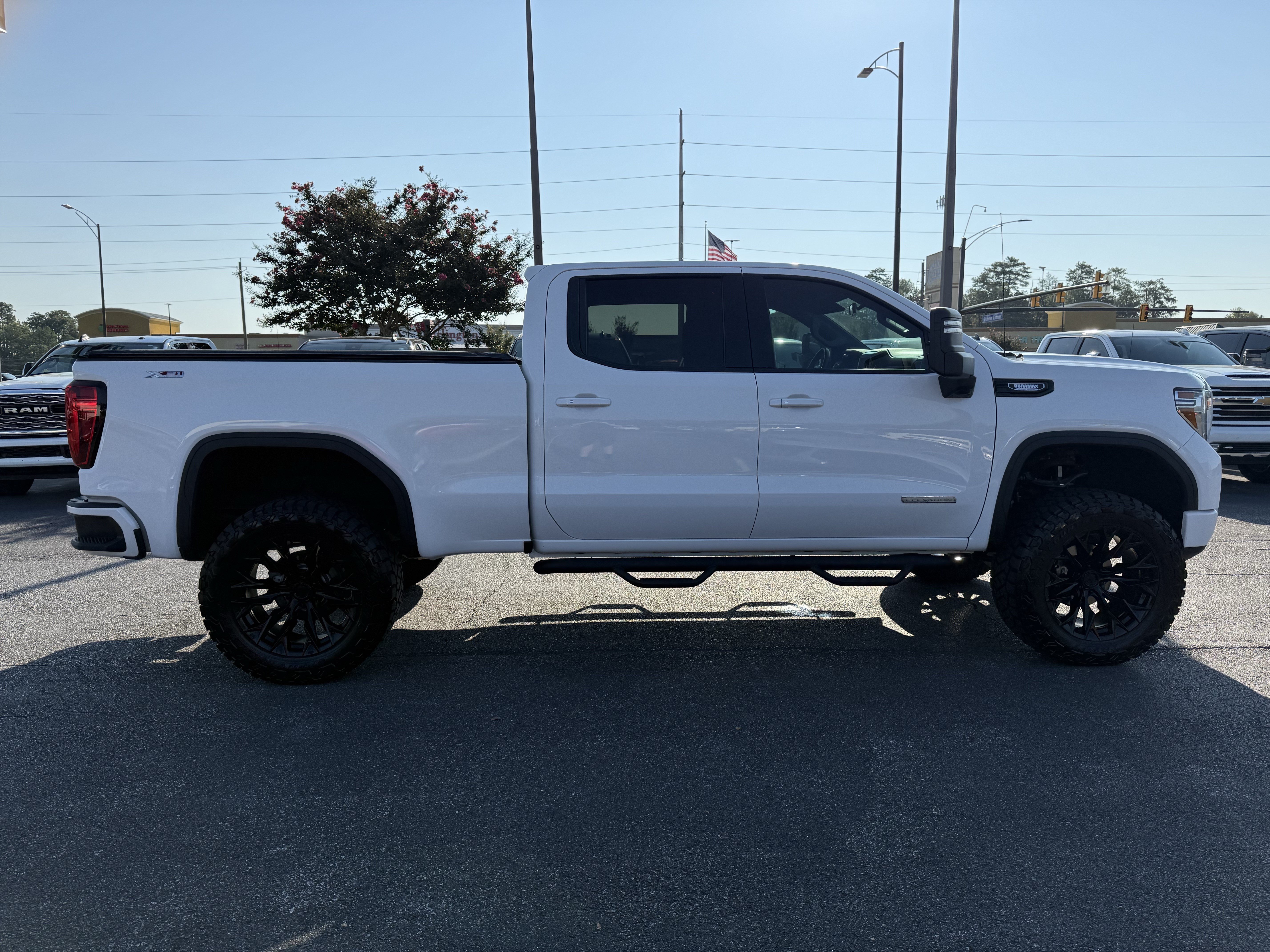 Used 2021 GMC Sierra 1500 Elevation AWD/4WD image 11