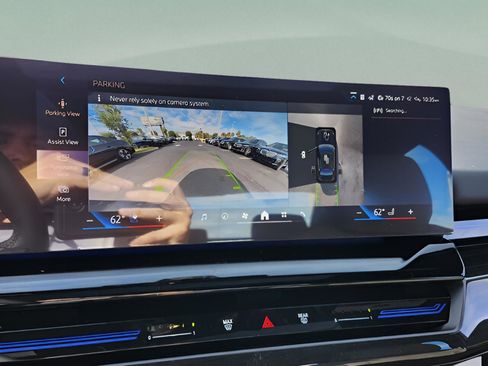 New 2026 BMW 530i RWD image 18