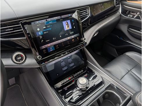 Used 2024 Jeep Grand Wagoneer L Series II w/ Quick Order Packagew 28T image 23