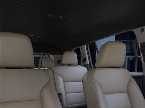 New 2026 Buick Enclave Preferred w/ Power Package FWD image 24