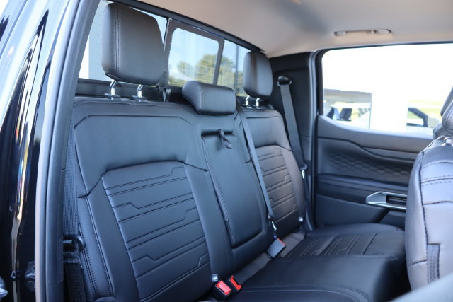 New 2026 Ford Ranger Lariat w/ Black Appearance Package AWD/4WD image 38