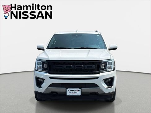 Used 2020 Ford Expedition XLT w/ Equipment Group 202A AWD/4WD image 6