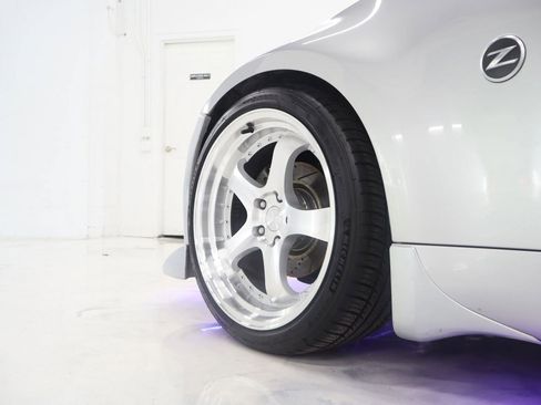 Used 2003 Nissan 350Z Touring RWD image 5
