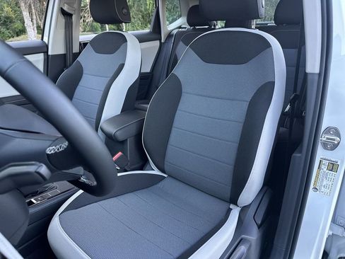 New 2025 Volkswagen Taos S image 11