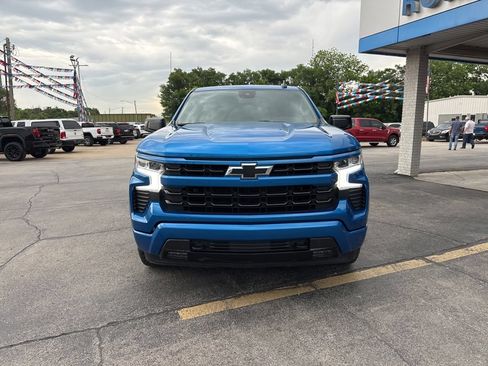 Used 2023 Chevrolet Silverado 1500 RST AWD/4WD image 9