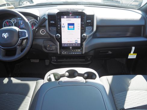 New 2026 RAM 2500 Tradesman AWD/4WD image 15