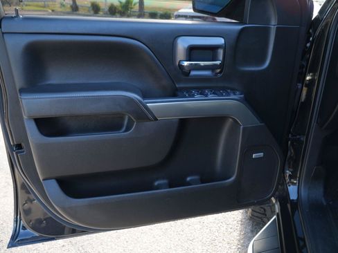 Used 2018 Chevrolet Silverado 1500 LT w/ Texas Edition RWD image 4
