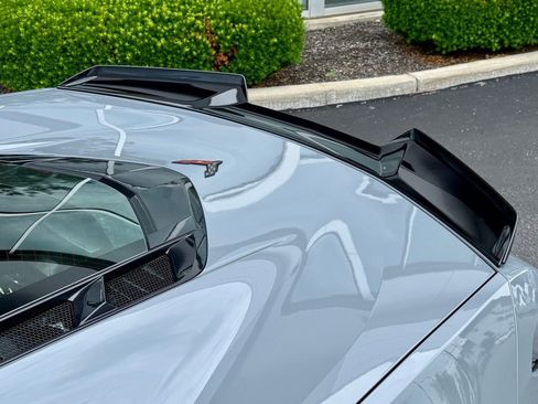 Used 2025 Chevrolet Corvette Z06 w/ Battery Protection Package image 17