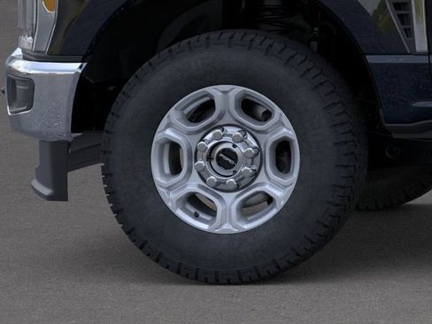 New 2026 Ford F250 XLT AWD/4WD image 19