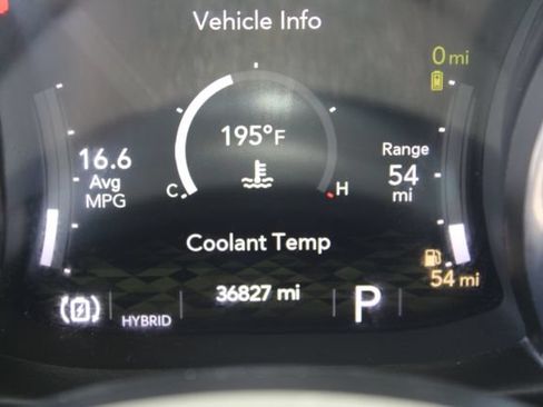 Used 2021 Jeep Wrangler Unlimited Rubicon 4xe w/ Cold Weather Group AWD/4WD image 22