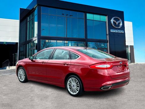 Used 2014 Ford Fusion SE w/ Equipment Group 202A FWD image 3