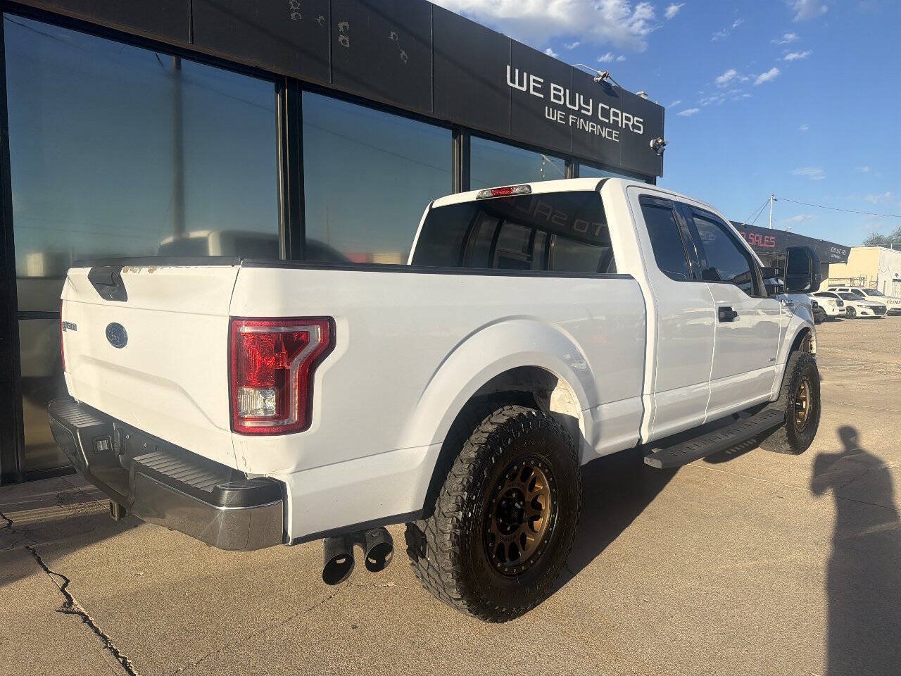 Used 2017 Ford F150 XLT w/ Trailer Tow Package AWD/4WD image 11