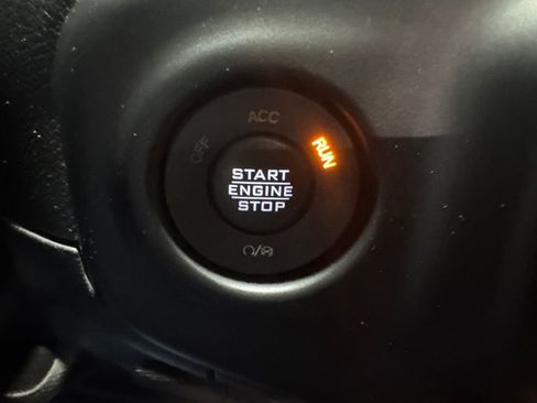 Used 2021 Jeep Wrangler Unlimited Sport AWD/4WD image 46