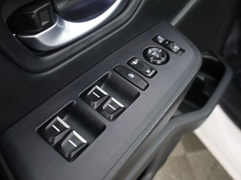 Used 2025 Honda Pilot Elite image 44