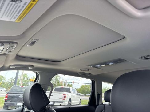 Used 2022 Kia Telluride EX w/ EX Premium Package FWD image 29