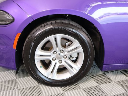 Used 2023 Dodge Charger SXT w/ Cold Weather Package RWD image 17