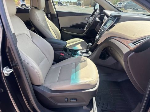 Used 2018 Hyundai Santa Fe Sport FWD image 19