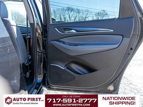 Used 2021 Buick Enclave Essence w/ Sun And Navigation Package image 13