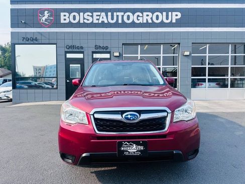 Used 2014 Subaru Forester 2.5i Premium w/ All-Weather Package AWD/4WD image 2