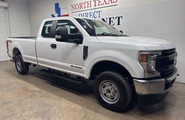 Used 2022 Ford F250 XL w/ Power Equipment Group AWD/4WD image 3