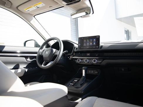 Used 2024 Honda CR-V EX-L image 19