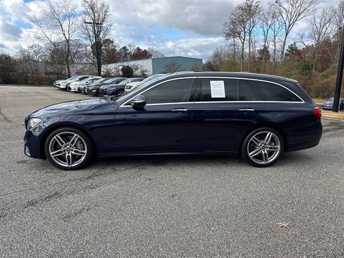 Used 2019 Mercedes-Benz E 450 4MATIC Wagon image 4
