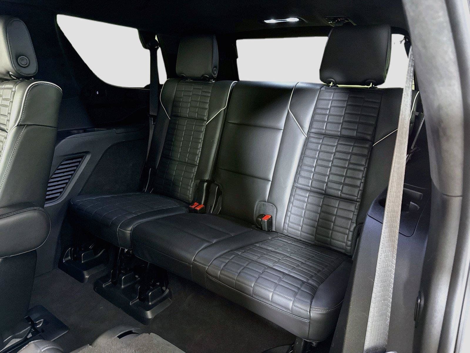 Used 2023 Cadillac Escalade V w/ LPO, ONYX Package AWD/4WD image 29
