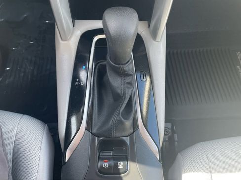 Used 2024 Toyota Corolla Cross L image 22