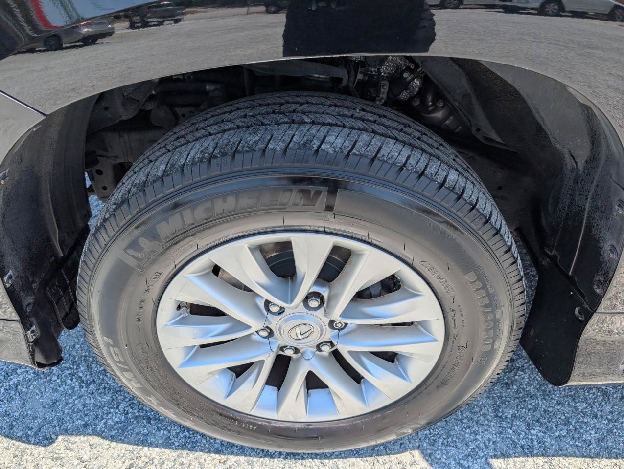 Used 2016 Lexus GX 460 w/ Premium Package AWD/4WD image 12
