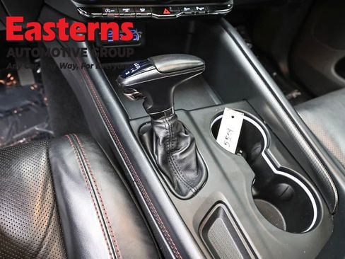 Used 2024 Dodge Durango GT RWD image 13