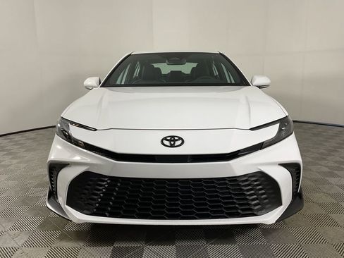 New 2026 Toyota Camry SE image 2