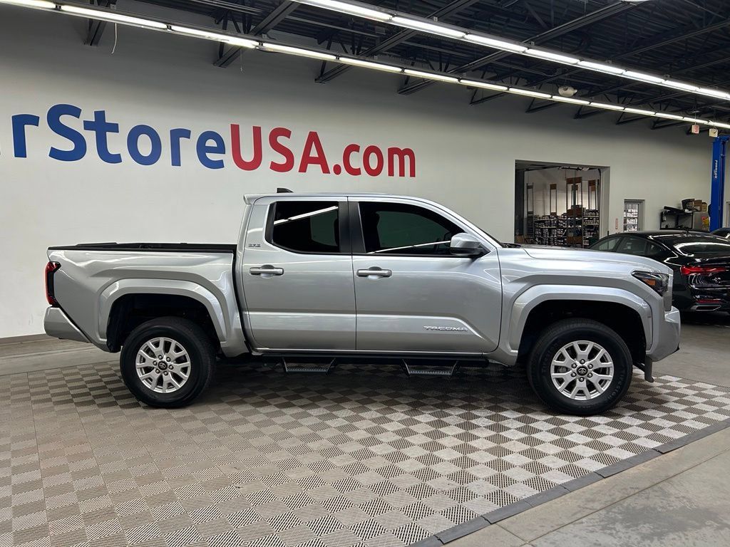 Used 2024 Toyota Tacoma SR5 AWD/4WD image 8