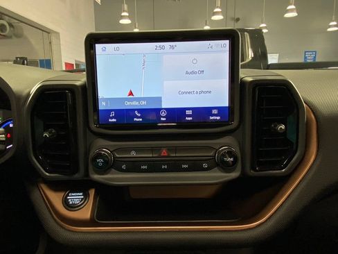Used 2023 Ford Bronco Sport Outer Banks w/ Tech Package AWD/4WD image 23