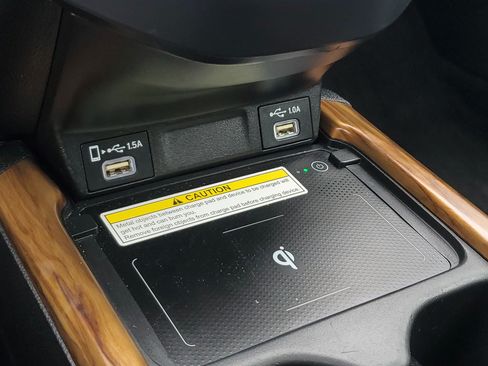 Used 2020 Honda CR-V Touring image 31