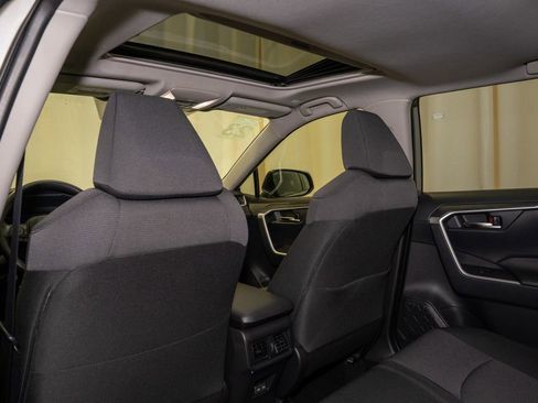 Certified 2023 Toyota RAV4 XLE image 9