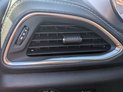 New 2026 Chrysler Pacifica Limited w/ S Appearance Package image 16