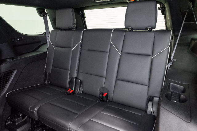 Used 2022 Cadillac Escalade Sport w/ Touring Package AWD/4WD image 22