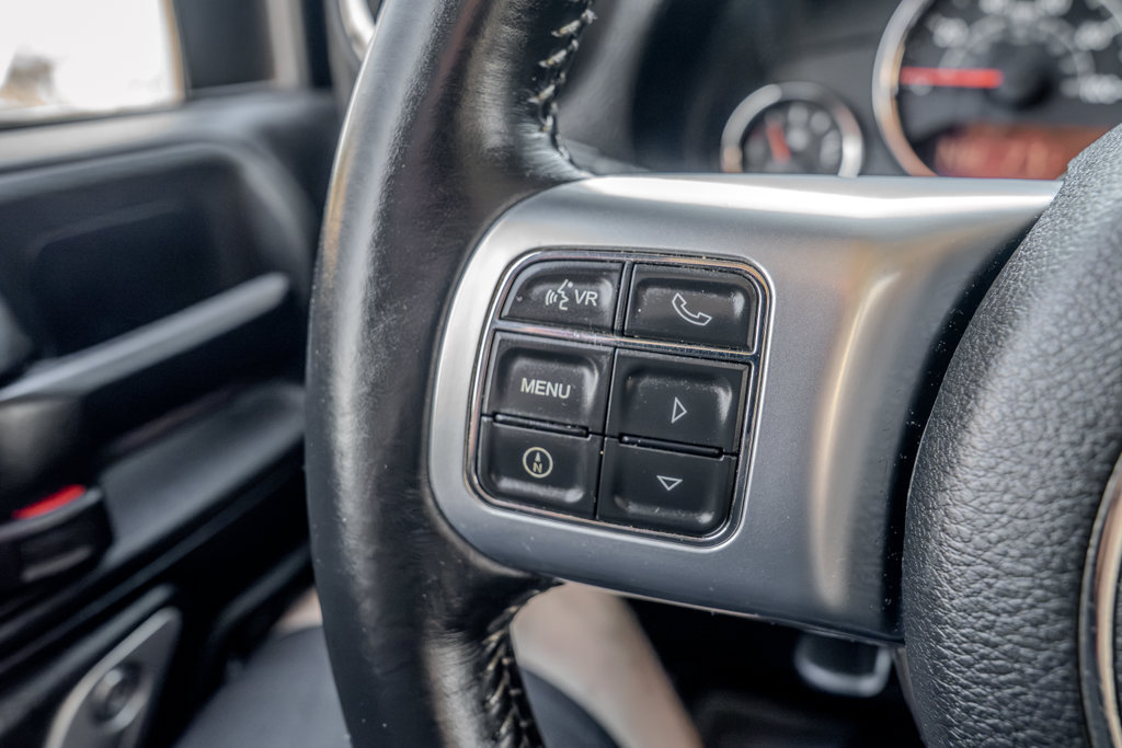 Used 2016 Jeep Wrangler Unlimited Rubicon AWD/4WD image 34