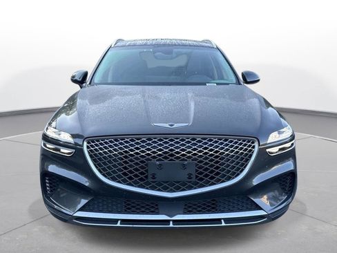 Used 2025 Genesis GV70 2.5T AWD/4WD image 3