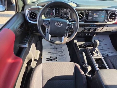 Used 2023 Toyota Tacoma 2WD Double Cab image 7