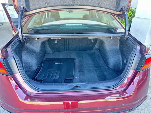 Used 2024 Nissan Altima 2.5 SV image 31