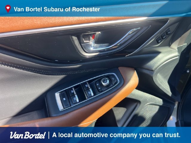 Certified 2025 Subaru Outback Touring XT AWD/4WD image 14