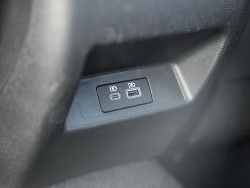 Used 2023 Nissan Altima 2.5 SV w/ SV Premium Package image 32