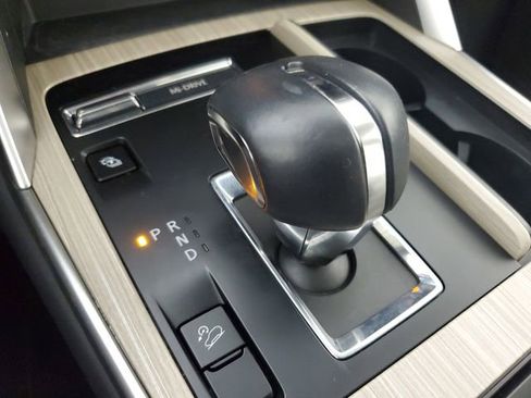 Certified 2024 MAZDA CX-90 Plug-In Hybrid w/ Preferred AWD/4WD image 33
